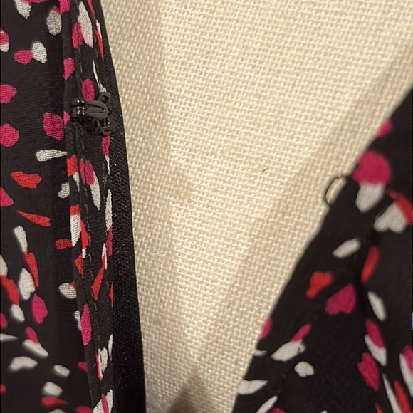 NWOT Express Romper - Picture 6 of 8